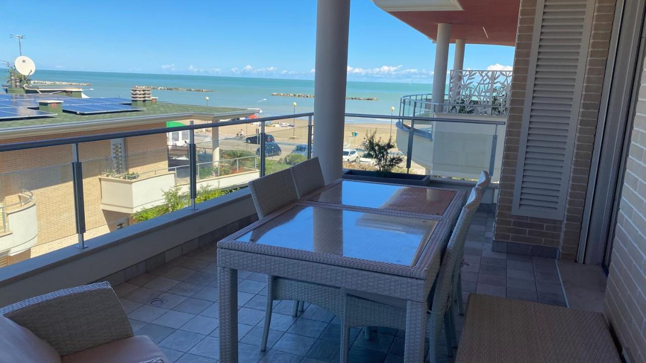 Appartamento “Le Vele” Porto San Giorgio Eksteriør bilde